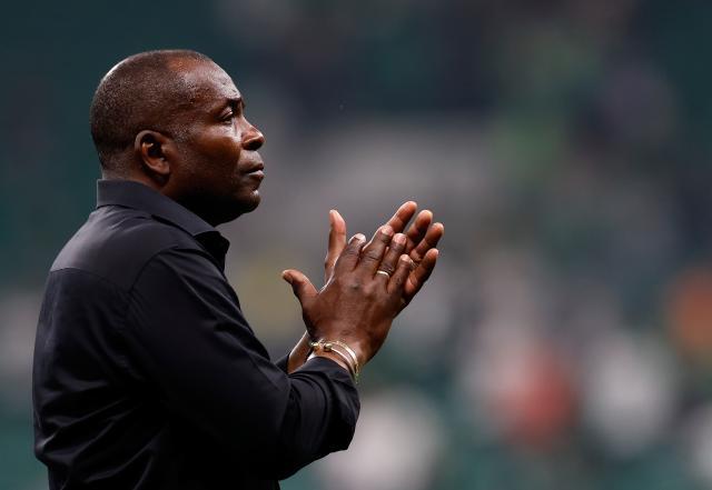 zuqiubifen-斯坦利：还未达期待水平 冯博轩首次首发表现完美