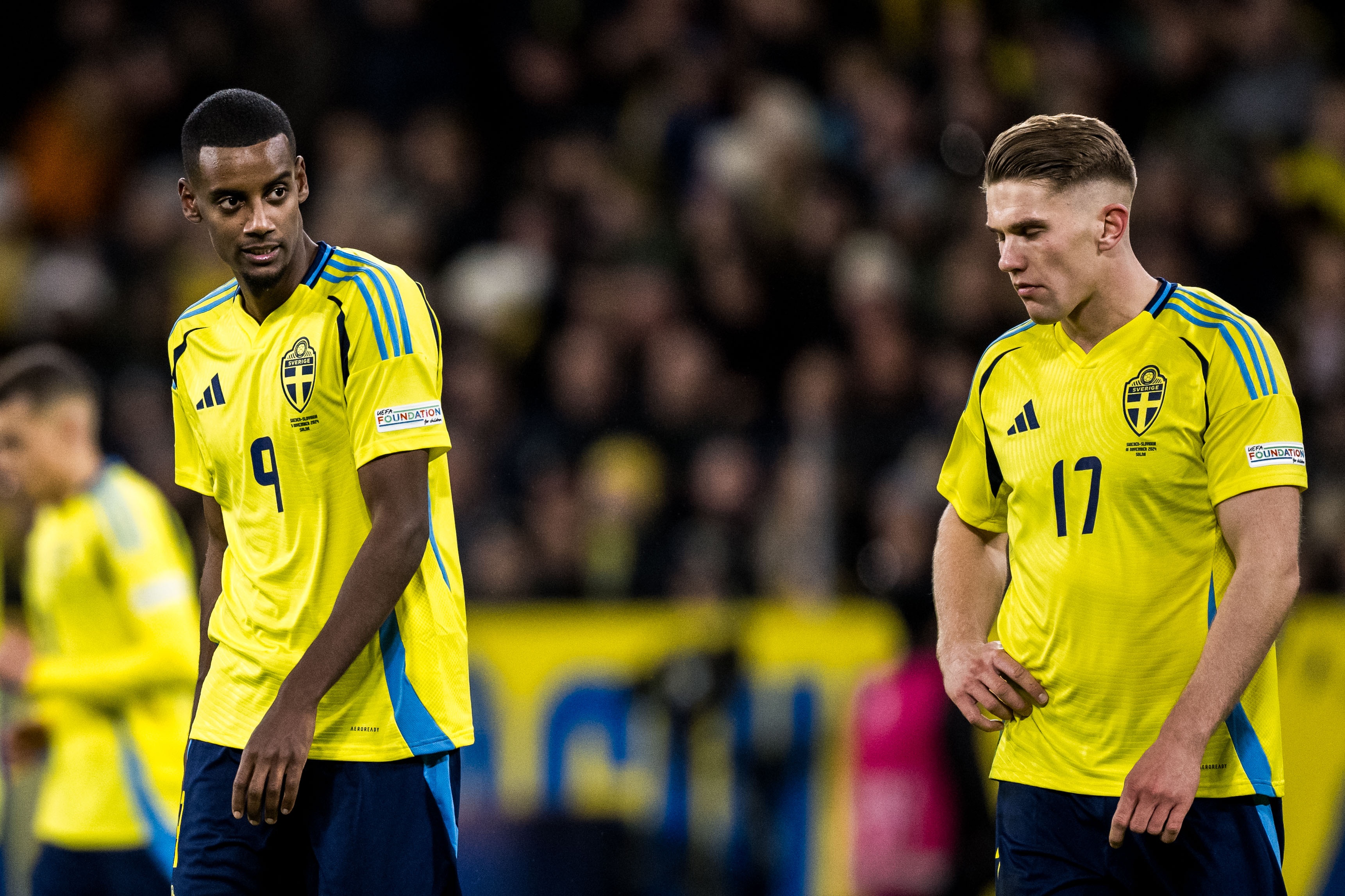 竞彩足球比分直播-躺进世界杯！伊萨克因伤缺席附加赛，身价1亿欧世预赛4场0球0助